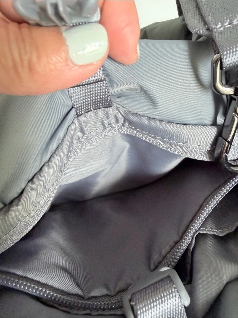 grey north face jester backpack t196 t596 The Everyday Laptop Backpack, Cavern Grey/New Taupe Green, One Size : Sports & Outdoors filter-activity:Surf degree reflectors Lululemon Mini Belt Lululemon Style:Allpa 28L - Bronze